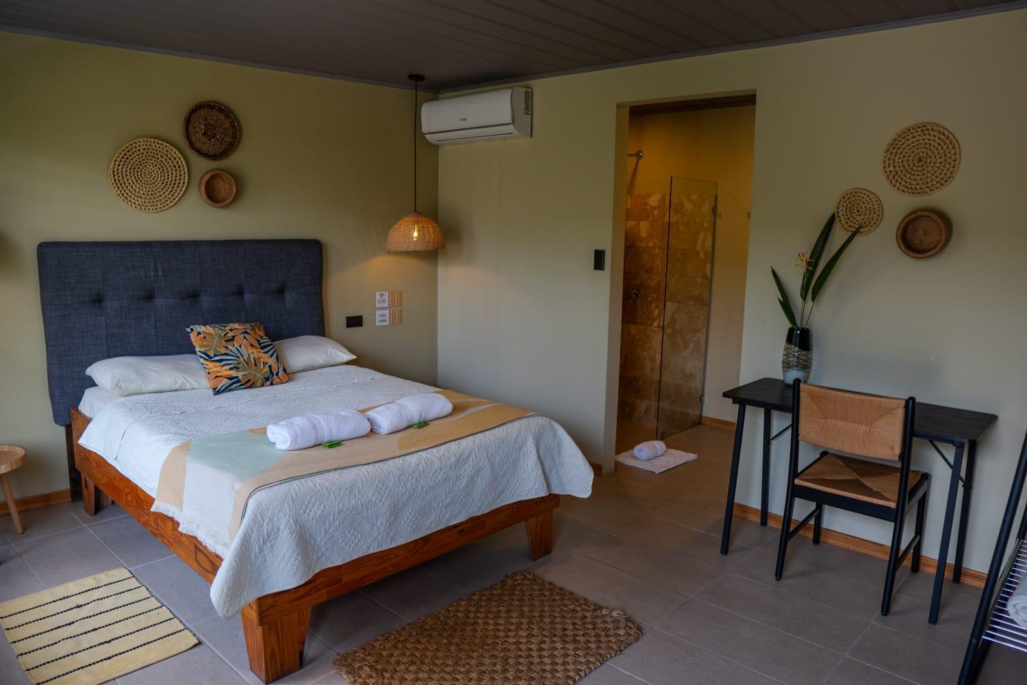 Hotel Y Cabinas Del Tropico Guápiles Zewnętrze zdjęcie